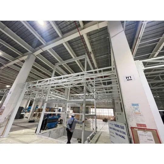 Thang máy tải hàng – Nhà máy Casarredo